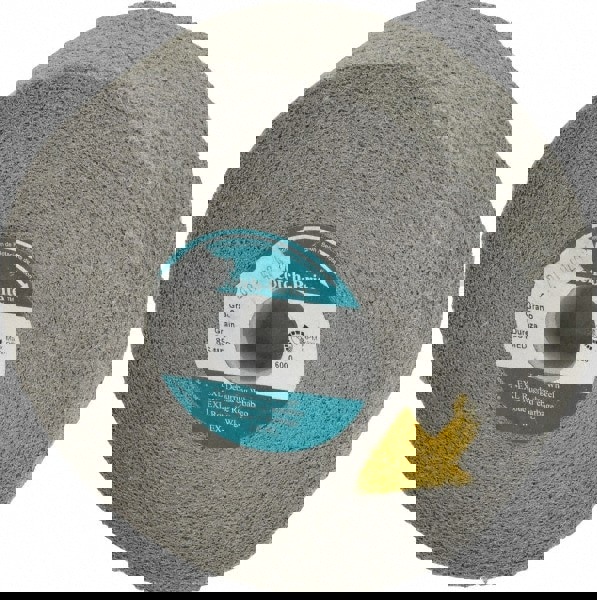 Deburring Wheel: Density 8, Silicon Carbide