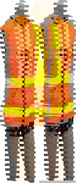 Harnesses; Type: Full Body ; Size: Universal ; Features: Back D Ring ; Harness Style: Construction ; Shoulder Strap Buckle Type: Friction ; Harness Material: Polyester