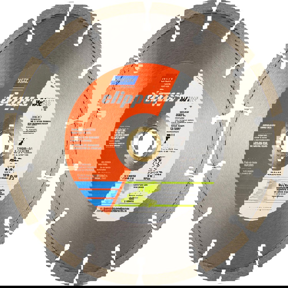 Wet & Dry Cut Saw Blade: 7