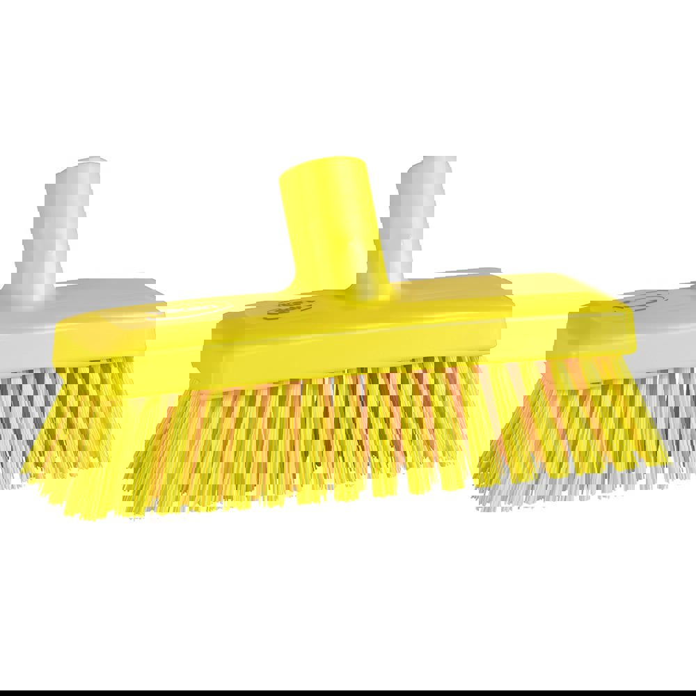 Deck Scrub Brush: Polyester Bristles
