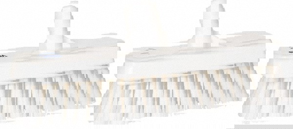 Scrub Brush: Polyester Bristles