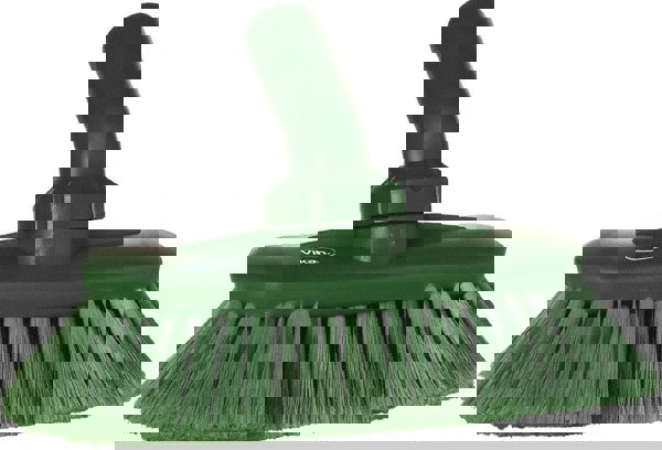 Wash Brush: Polyester Bristles