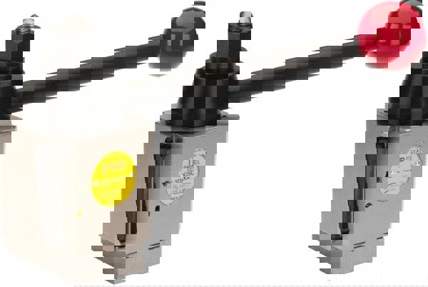 14 to 17 Inch Lathe Swing, Wedge Type Quick Change Tool Post