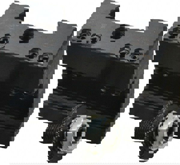 Lathe Tool Post Holder: Series AXA, Number 2, Boring, Turning & Facing Holder