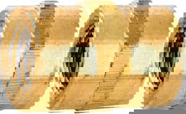 Industrial Pipe Heavy-Duty Coupling: 1/4-18 Female Thread, FNPT x FNPT