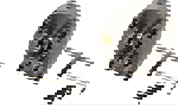 Self-Centering Manual Lathe Chuck: 4-Jaw, 5