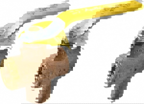 Standard Manual Ball Valve: 3/8