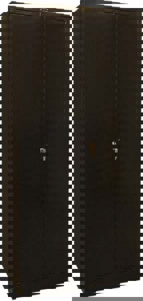 800 Series Stationary Storage Cabinet, 3