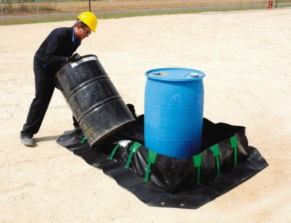 High Wall Collapsible Berm: 179 gal Capacity, 6' Long, 4' Wide