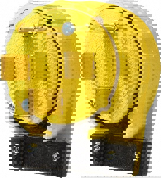 Straight Blade Plug: Specification, 18-60P, Yellow