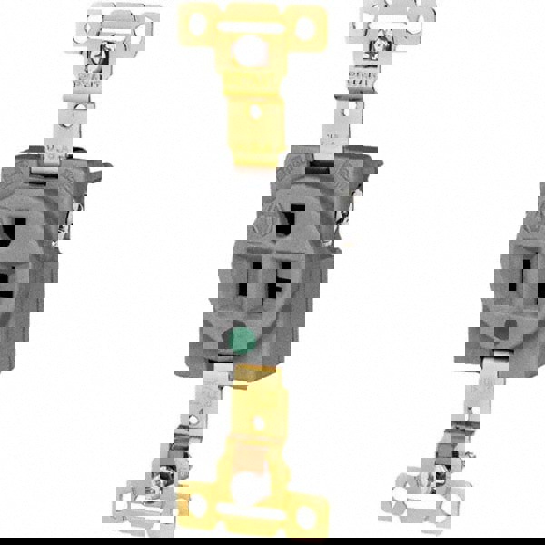 Straight Blade Single Receptacle: NEMA 5-15R, 20 Amps, Grounded