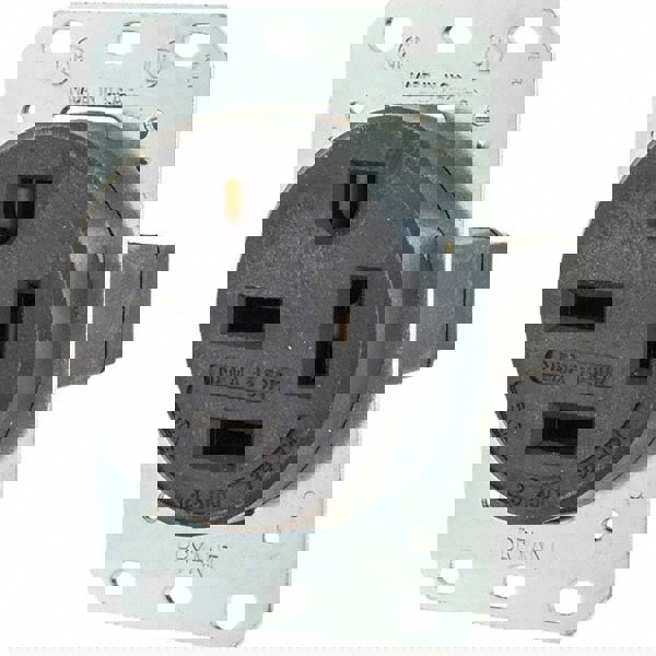 Straight Blade Single Receptacle: NEMA 15-50R, 50 Amps, Grounded