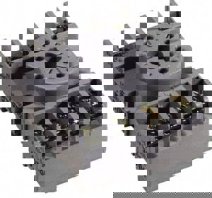8 Pins, 300 VAC, 10 Amp (CSA) and 15 Amp (UL), Octal Relay Socket