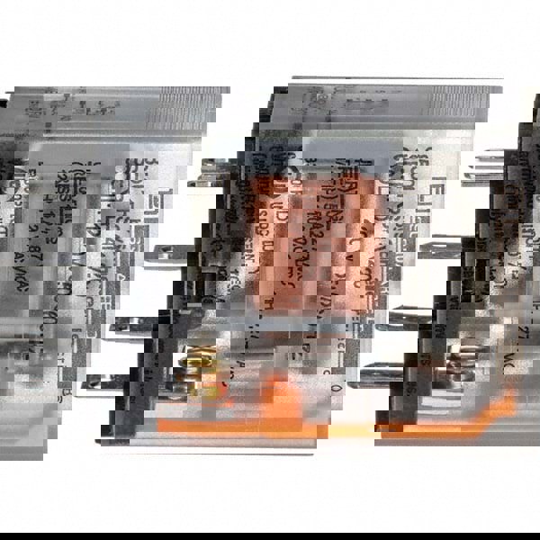 1 hp at 240 Volt & 1/2 hp at 120 Volt, Electromechanical Plug-in General Purpose Relay