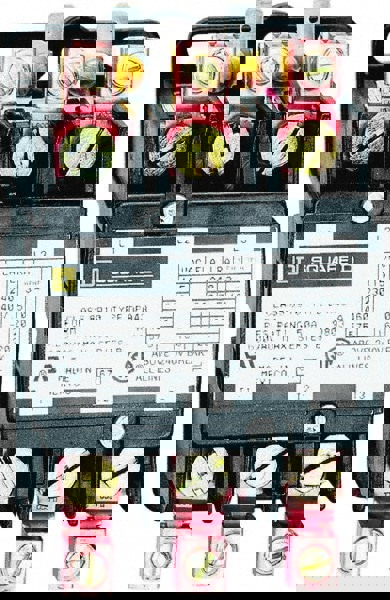 3 Pole, 40 Amp Inductive Load, 110 Coil VAC at 50 Hz and 120 Coil VAC at 60 Hz, Definite Purpose Contactor