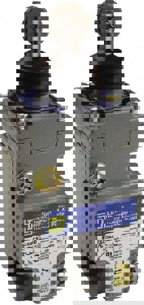General Purpose Limit Switch: SPDT, NC, Roller Plunger, Side