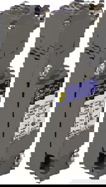 General Purpose Limit Switch: SPDT, NC, Roller Plunger, Top