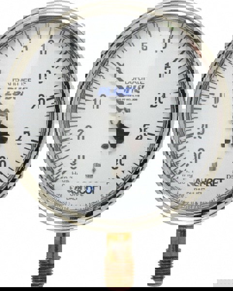 Pressure Gauge: 3-1/2