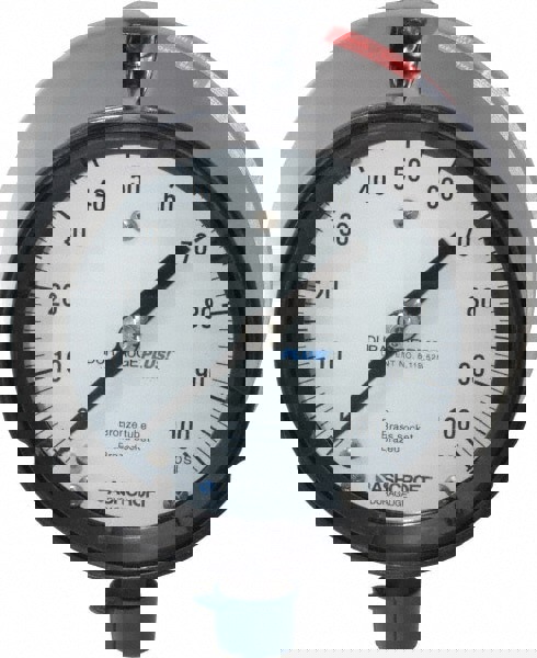 Pressure Gauge: 4-1/2