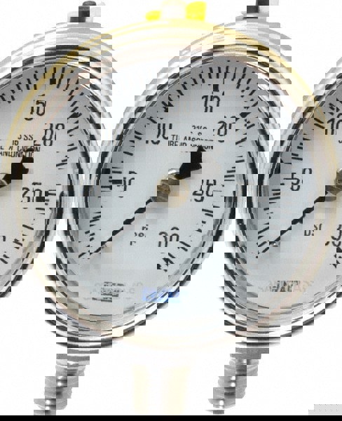 Pressure Gauge: 2-1/2