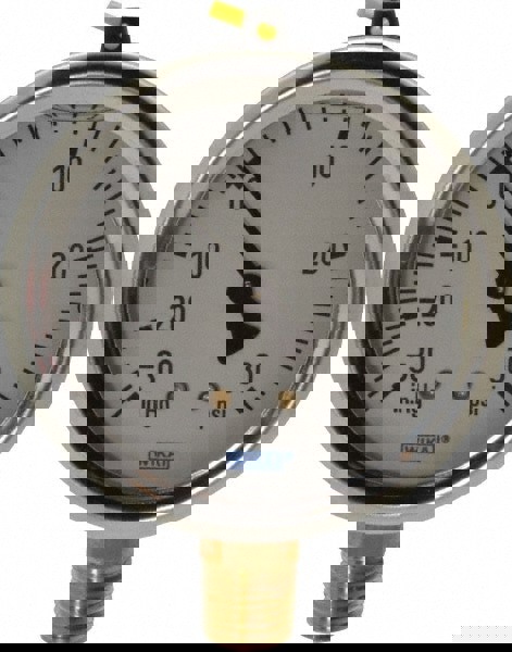 Pressure Gauge: 2-1/2