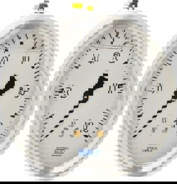 Pressure Gauge: 2-1/2