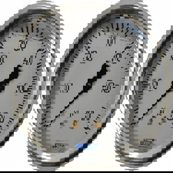 Pressure Gauge: 2-1/2