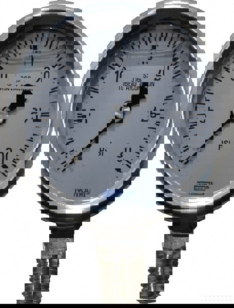 Pressure Gauge: 2-1/2