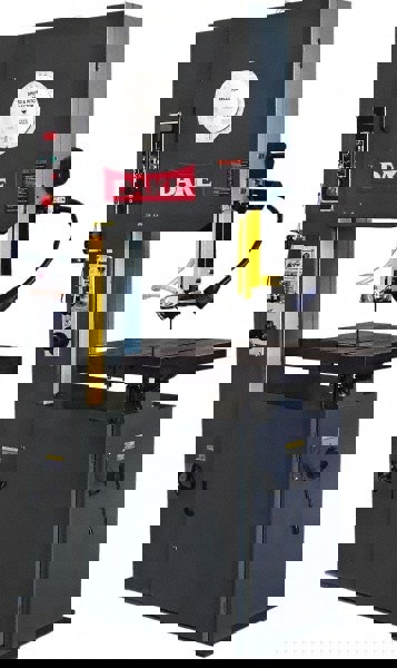 Vertical Bandsaw: 26