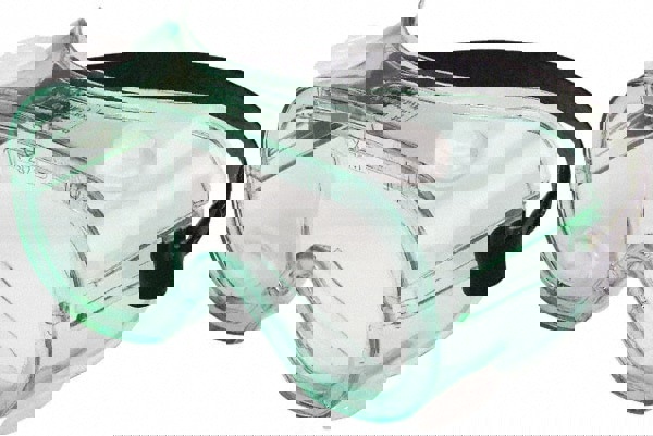 Safety Goggles: Anti-Fog & Scratch-Resistant, Clear Polycarbonate Lenses