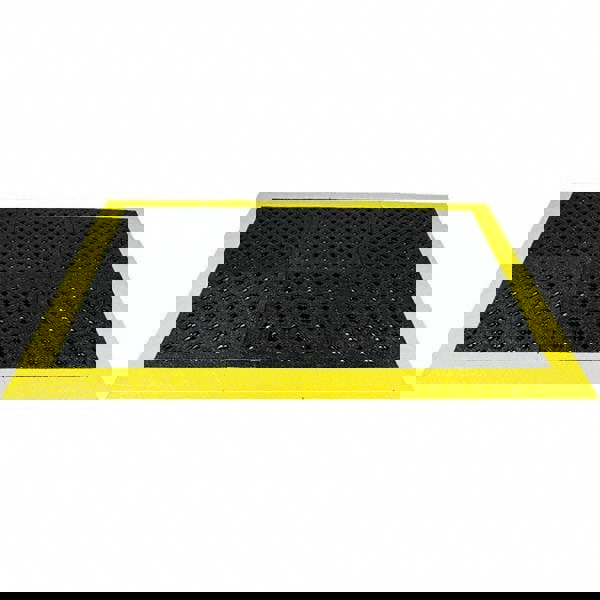 Anti-Fatigue Modular Tile Mat: Wet Environment, 3