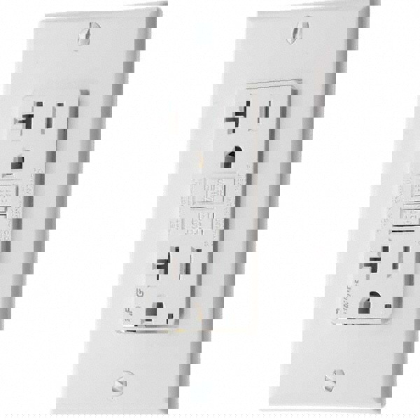 GFCI Receptacles; Grade: Commercial ; NEMA Configuration: 5-20R ; Reset Type: Manual ; Wiring Method: Back; Side ; Number of Phases: 1 ; Number of Wires: 3