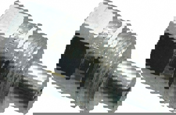 Hydraulic Hose Regular-Flow Male Coupler: 3/8