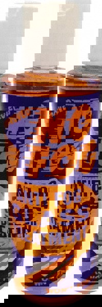 Windshield Fog Prevention: Spray Bottle