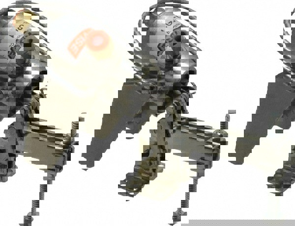 Pneumatic Hold Down Toggle Clamp: