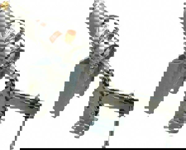 Pneumatic Hold Down Toggle Clamp: