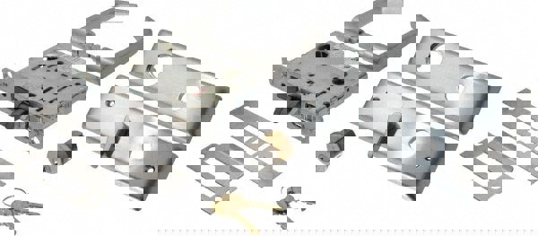 Entrance/Apartment with Dead Bolt Lever