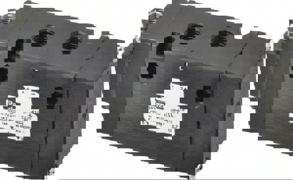 Stacking Solenoid Valve: Single Air Pilot, 4-Way, 2 Position, Air Return