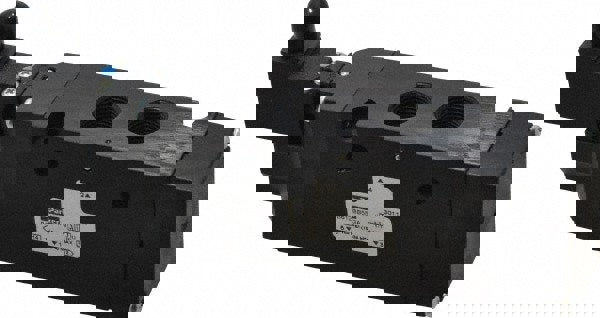 Stacking Solenoid Valve: Single Solenoid, 4-Way, 2 Position, Air Return