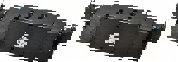 Stacking Solenoid Valve: Double Solenoid, 4-Way, 3 Position, Solenoid Return