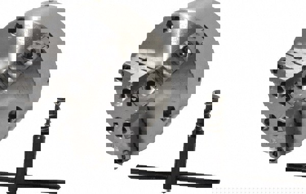 Self-Centering Manual Lathe Chuck: 3-Jaw, 6