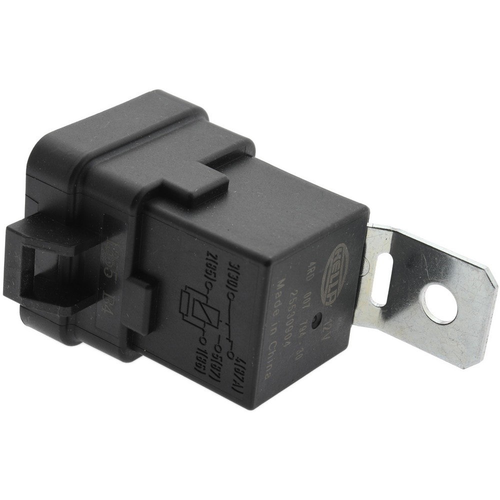 Automotive Relays; Type: Change-Over Relay ; Contact Form: SPDT ; Amperage Rating: 20/40