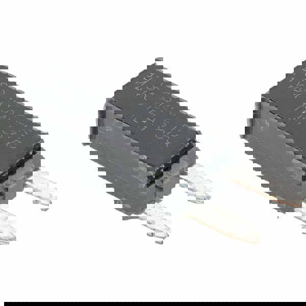 Circuit Breakers; Circuit Breaker Type: Miniature ; Amperage: 15 ; Overall Width (Decimal Inch - 4 Decimals): 0.44 ; Overall Height (Decimal Inch): 1.0000 ; Standards: SAE J553 ; UNSPSC Code: 39121603