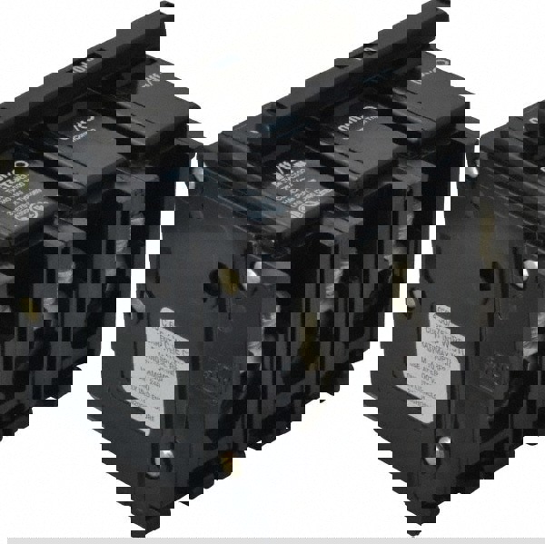 100 Amp, 240 VAC, 3 Pole, Plug In Type BR Circuit Breaker