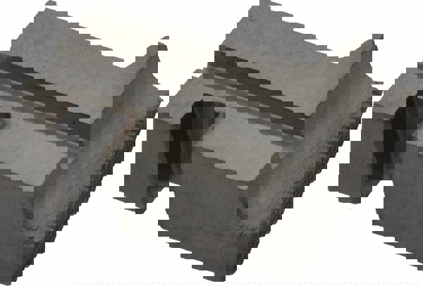 Thread Chaser: 3/8-16 UNC, 15 ° Hook Angle, Projection, Right Hand