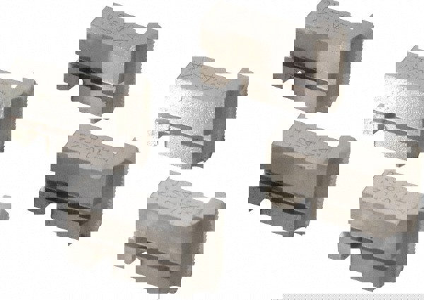 Thread Chaser: 3/8-24 UNF, 15 ° Hook Angle, Projection, Right Hand