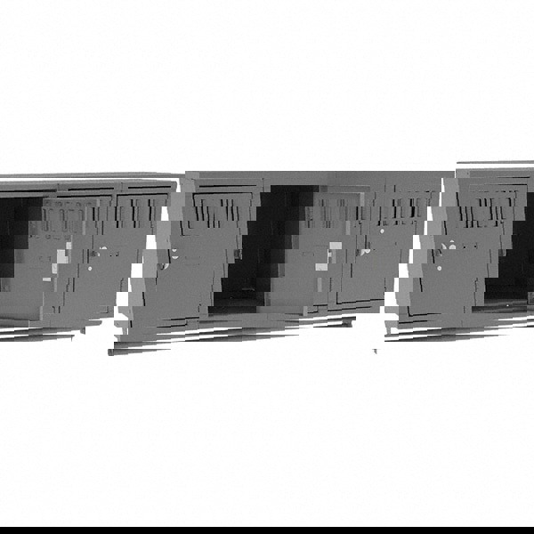 4-Wide Locker: 17