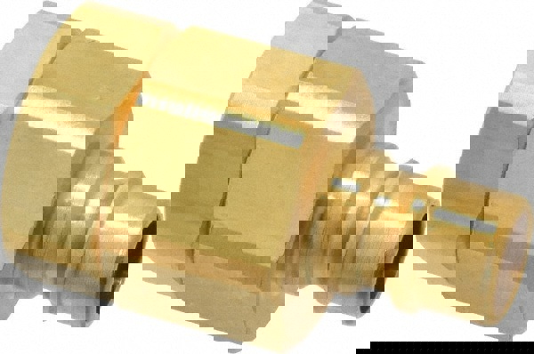 Hydraulic Hose Valve Fitting: 3/8