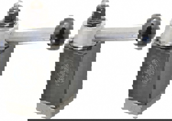 10 to 15 Inch Lathe Swing, Wedge Type Quick Change Tool Post