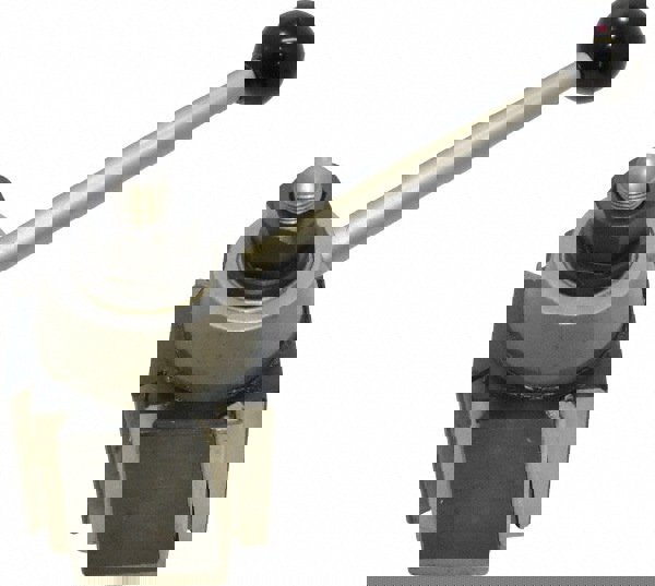 14 to 20 Inch Lathe Swing, Wedge Type Quick Change Tool Post